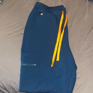 Brand New FIGS Women’s Zamora High Waisted 2.0 Jogger Scrub Pants